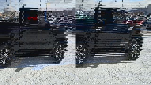 New 2026 GMC Sierra 1500 SLT w/ SLT Premium Plus Package image 9