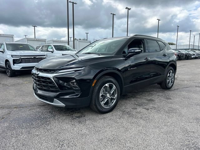 New 2026 Chevrolet Blazer LT w/ Sound & Technology Package FWD image 7