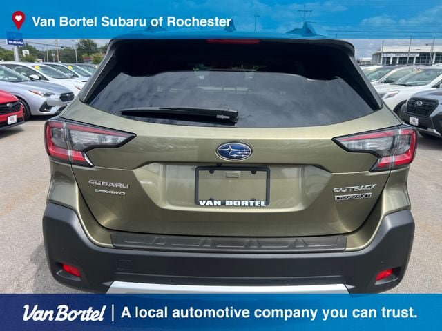 Certified 2025 Subaru Outback Touring XT AWD/4WD image 5