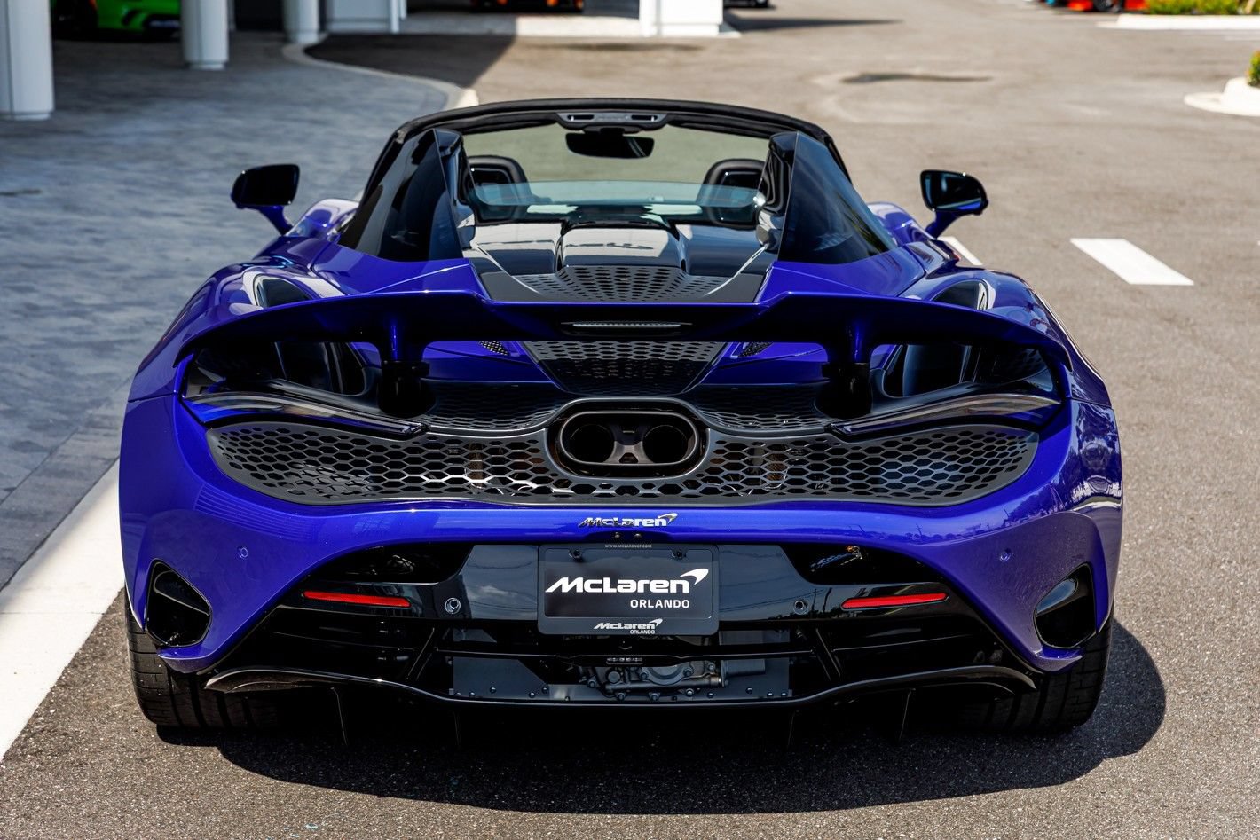 New 2026 McLaren 750S Spider RWD image 25