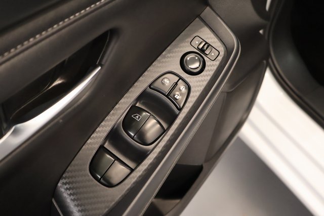 Used 2024 Nissan Sentra SV FWD image 10