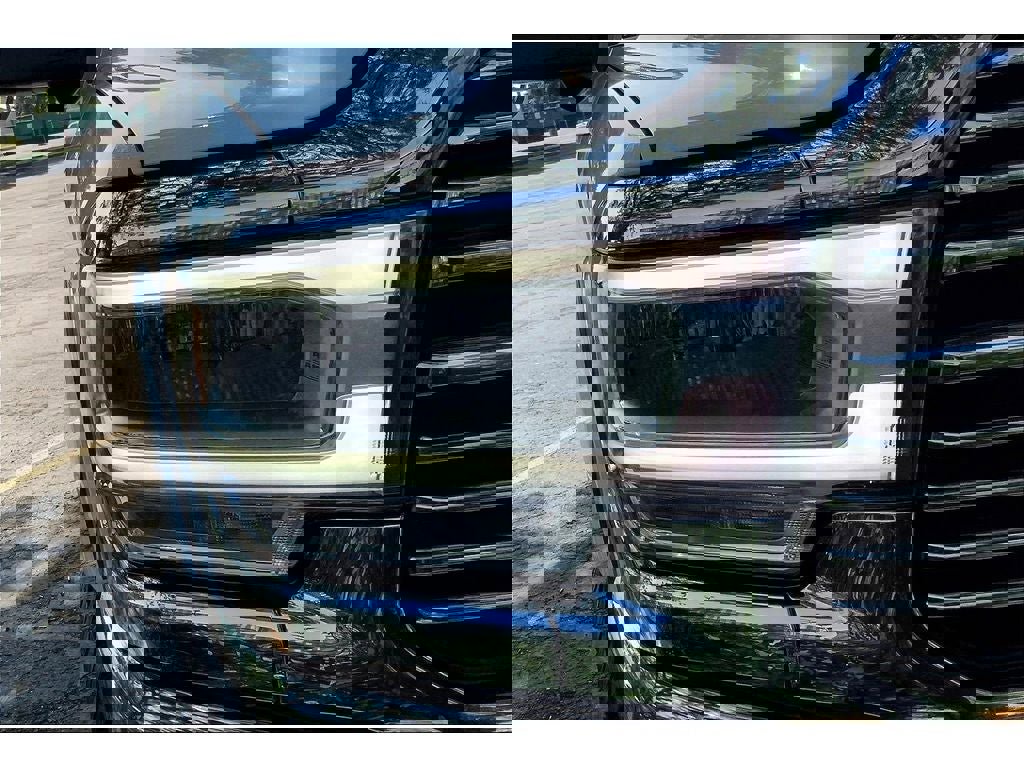 Used 2023 RAM 3500 Laramie image 28