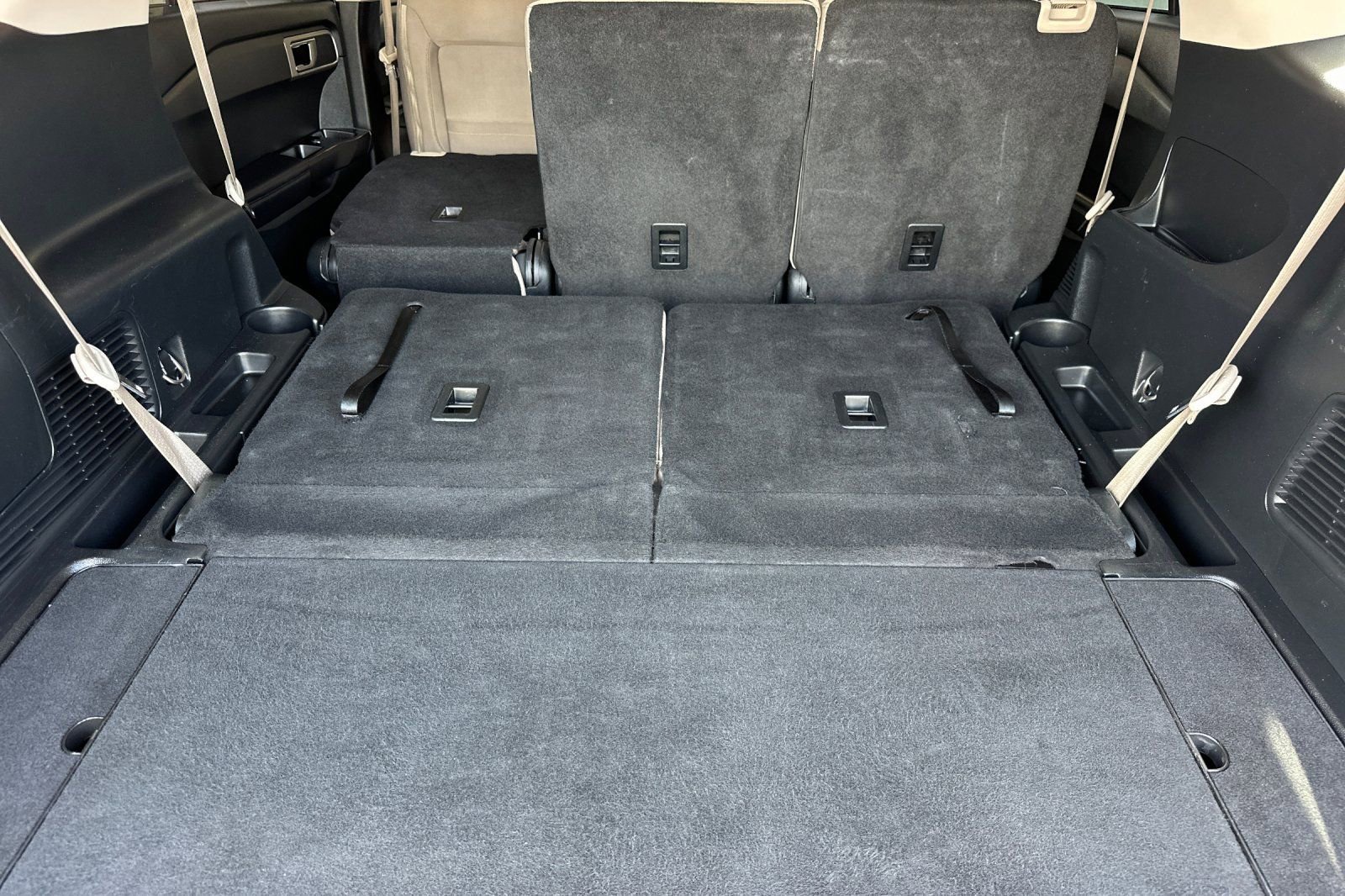 Certified 2023 Ford Explorer 2WD image 12