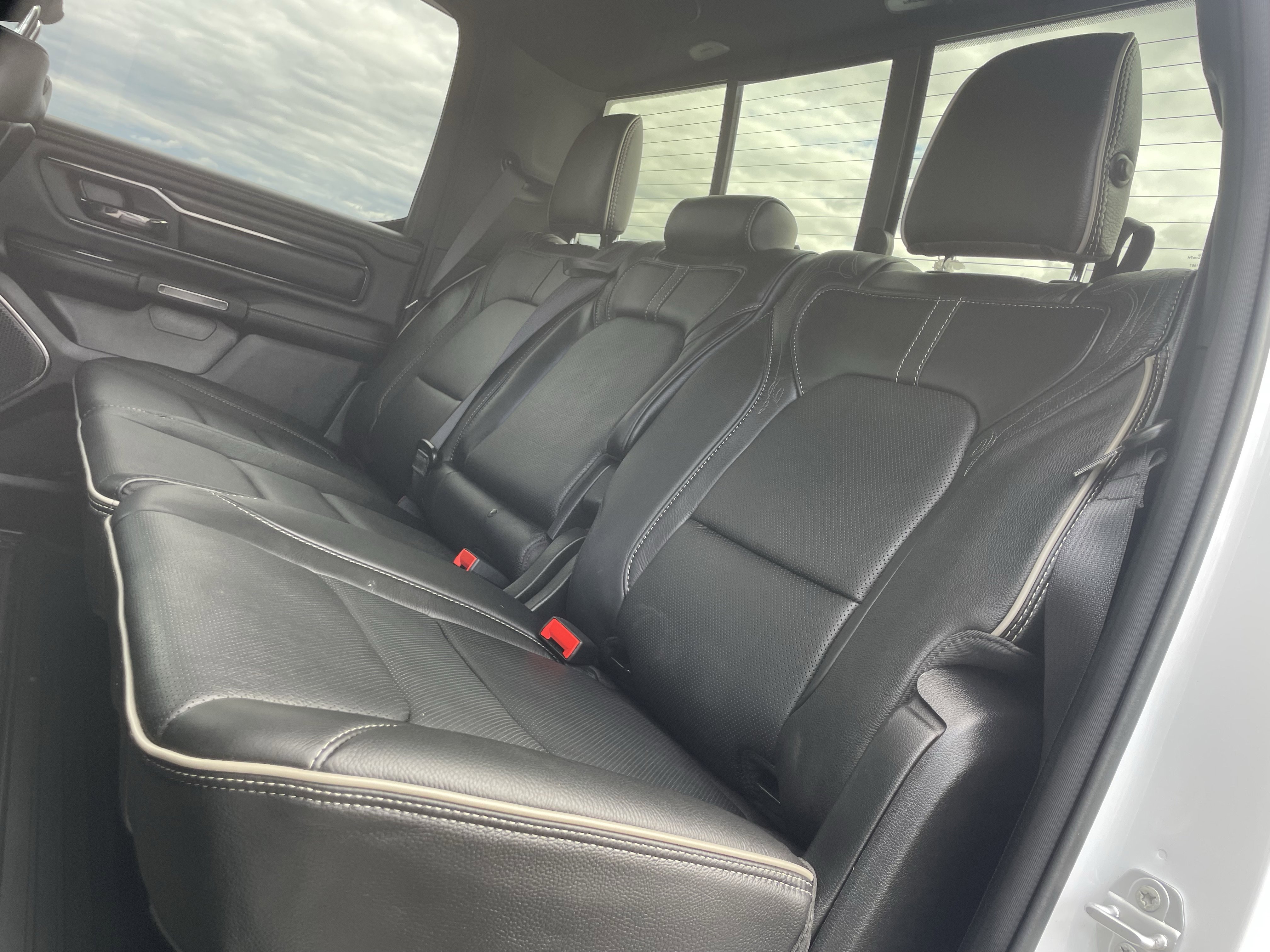 Used 2023 RAM 1500 Limited w/ Body Color Bumper Group image 13