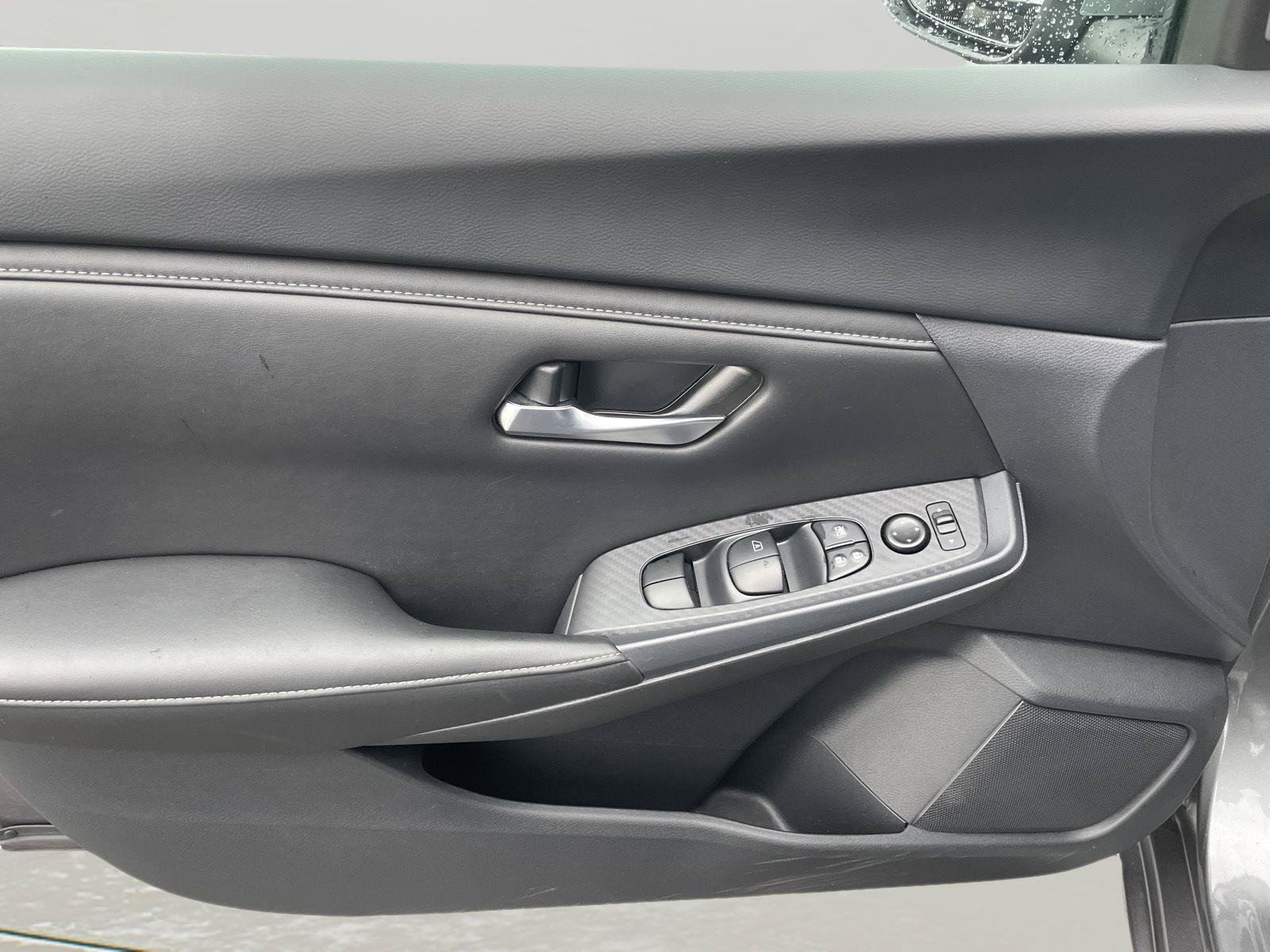 Used 2023 Nissan Sentra S FWD image 21