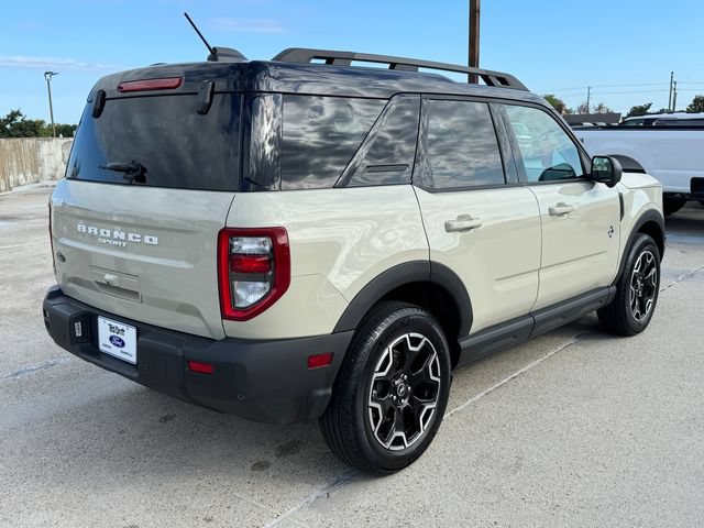 Used 2025 Ford Bronco Sport Outer Banks w/ Outer Banks Tech Package+ AWD/4WD image 5