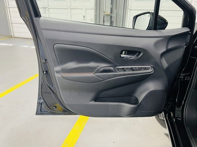 New 2025 Nissan Versa SR w/ Trunk Package image 22