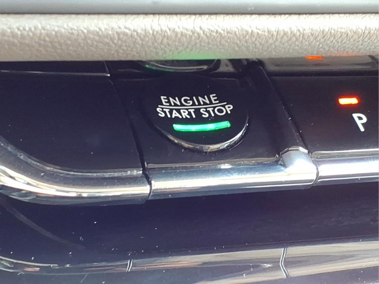 Used 2024 Lincoln Corsair FWD image 17