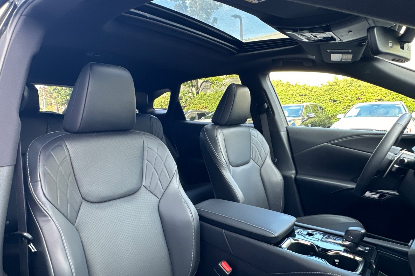 Certified 2024 Lexus RX 350 FWD w/ Technology Package image 33