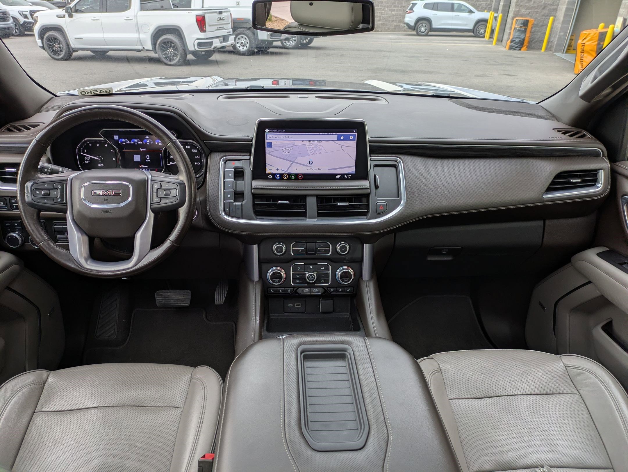 Used 2021 GMC Yukon SLT w/ SLT Luxury Plus Package AWD/4WD image 27