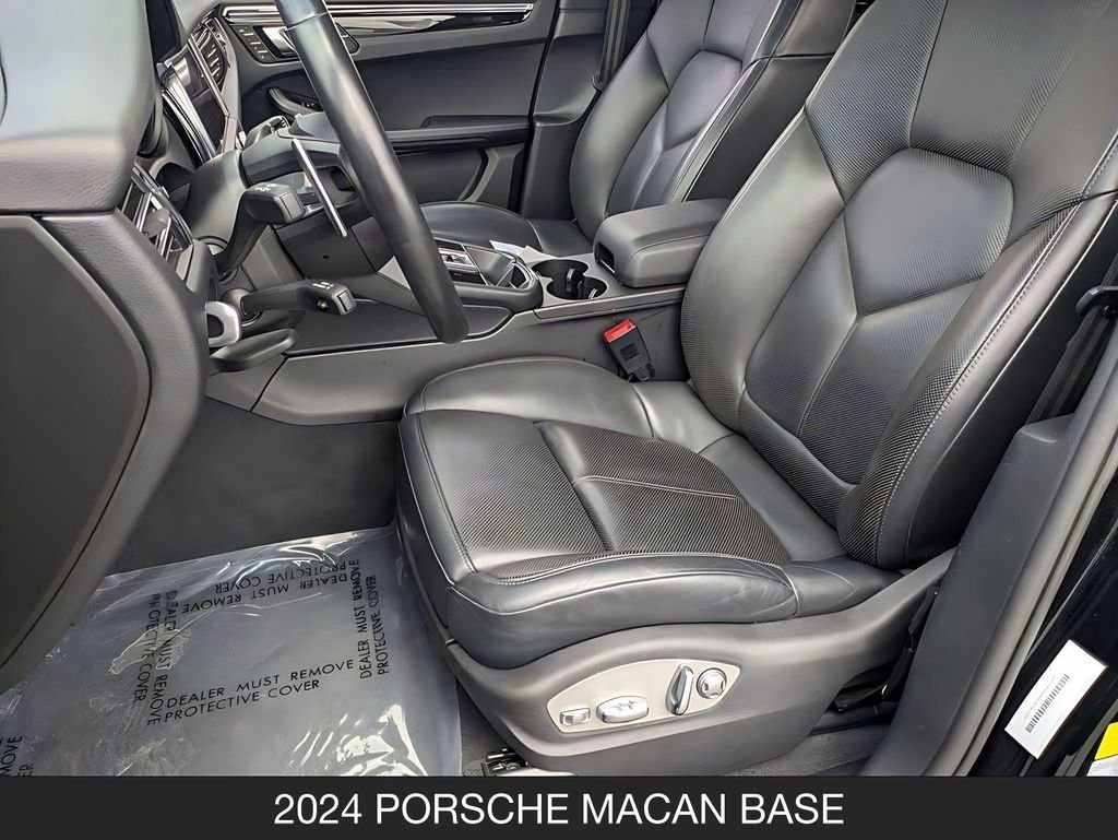 Used 2024 Porsche Macan AWD/4WD image 15