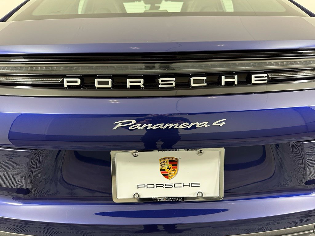 Used 2026 Porsche Panamera RWD image 14