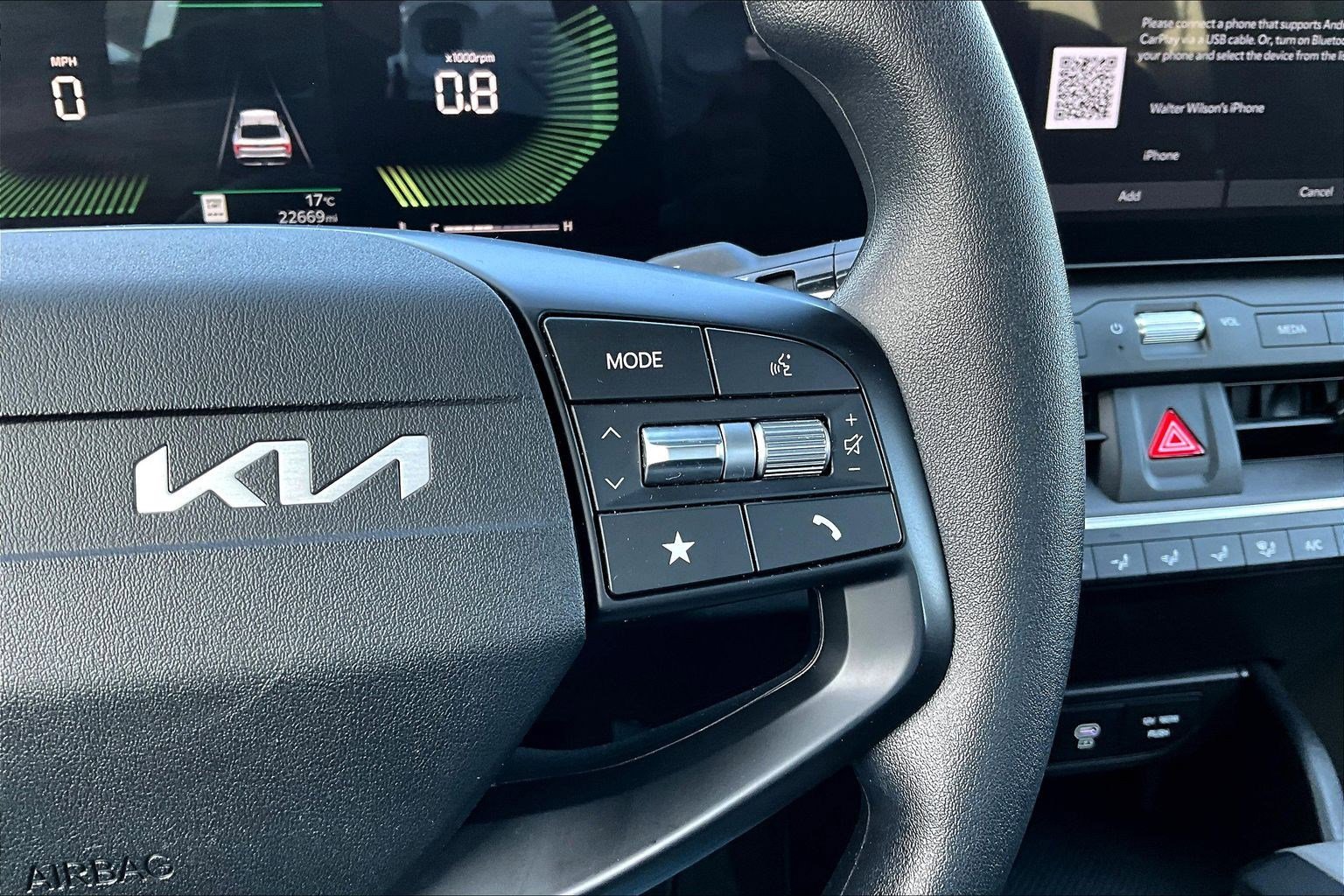 Used 2025 Kia K4 FWD image 12