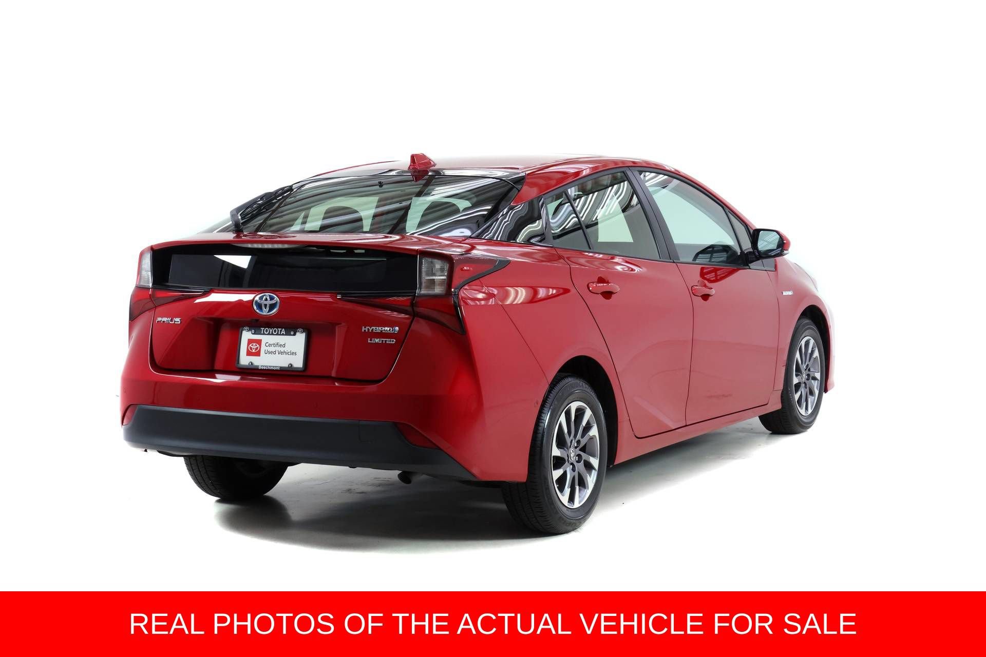 Certified 2019 Toyota Prius Limited w/ Premium Convenience Package FWD image 2