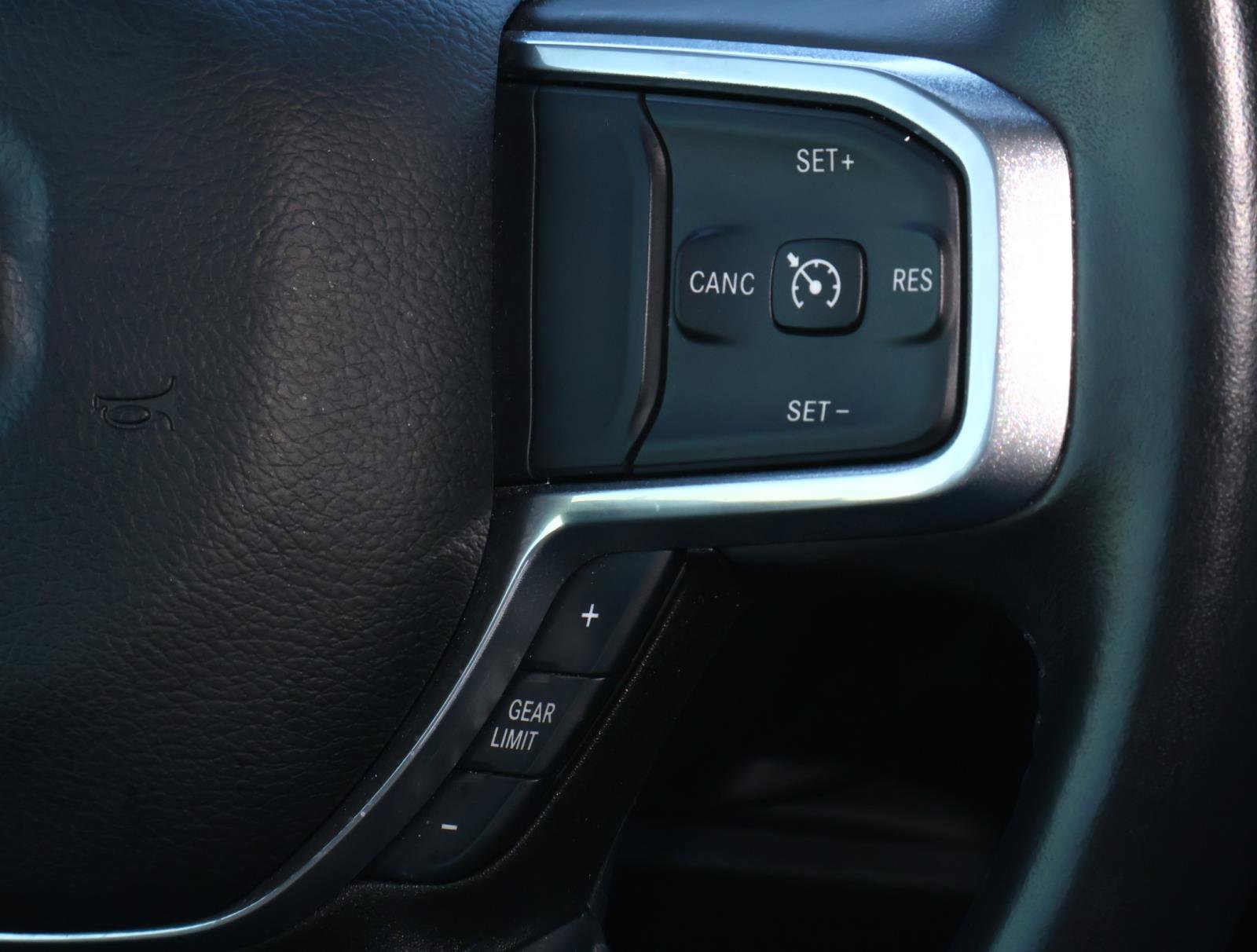 Used 2023 RAM 1500 Laramie image 25