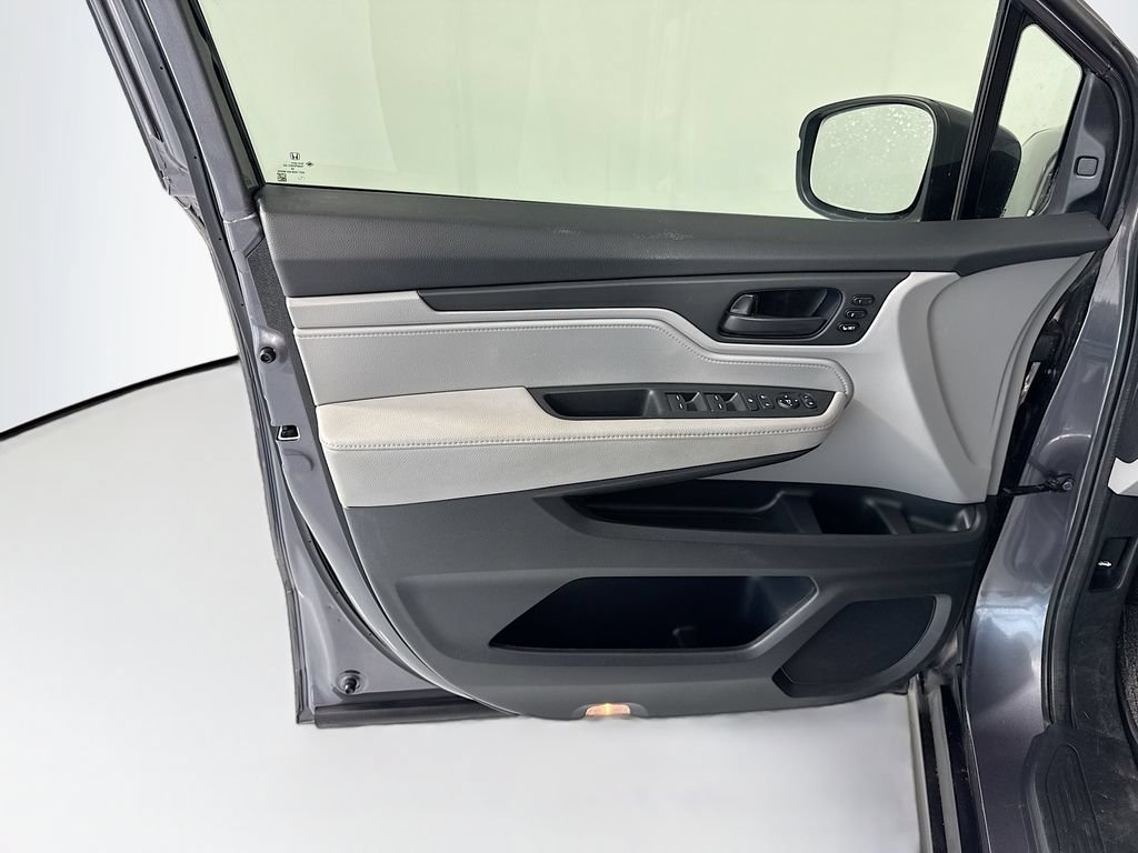 Used 2024 Honda Odyssey EX-L image 23
