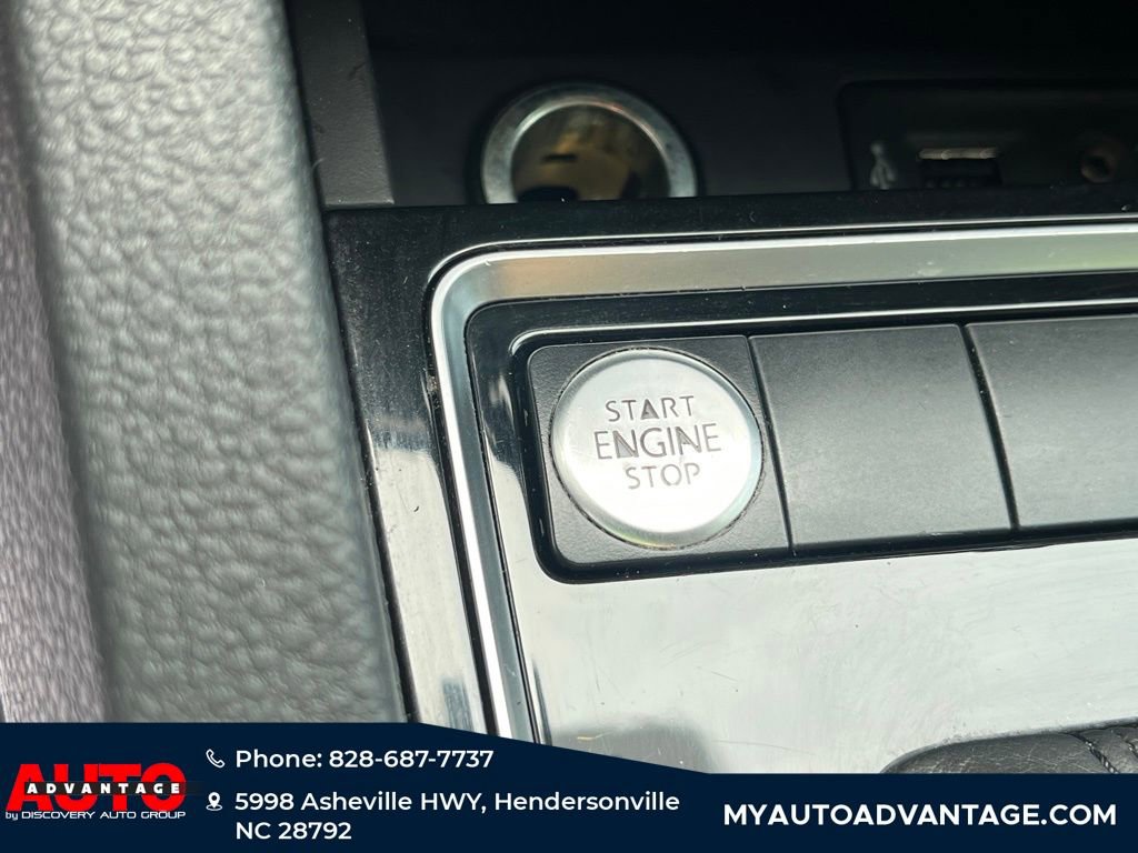 Used 2017 Volkswagen Jetta SEL image 10