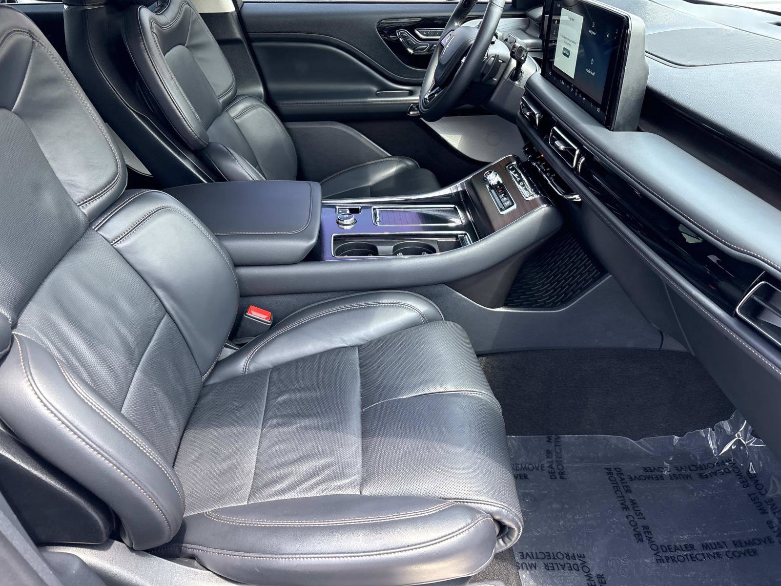 Used 2025 Lincoln Aviator Reserve w/ Equipment Group 201A AWD/4WD image 35