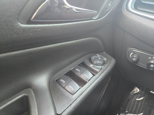 Used 2024 Chevrolet Equinox LT image 31