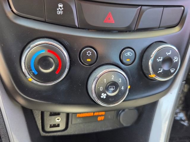 Used 2017 Chevrolet Trax LS image 24