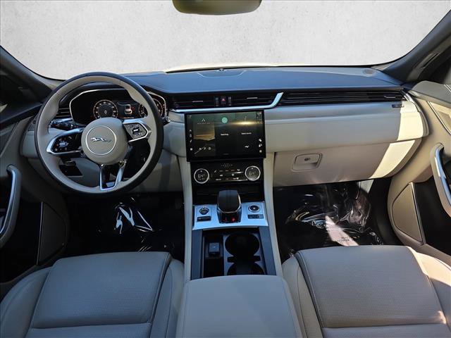 Used 2026 Jaguar F-PACE R-Dynamic S AWD/4WD image 9