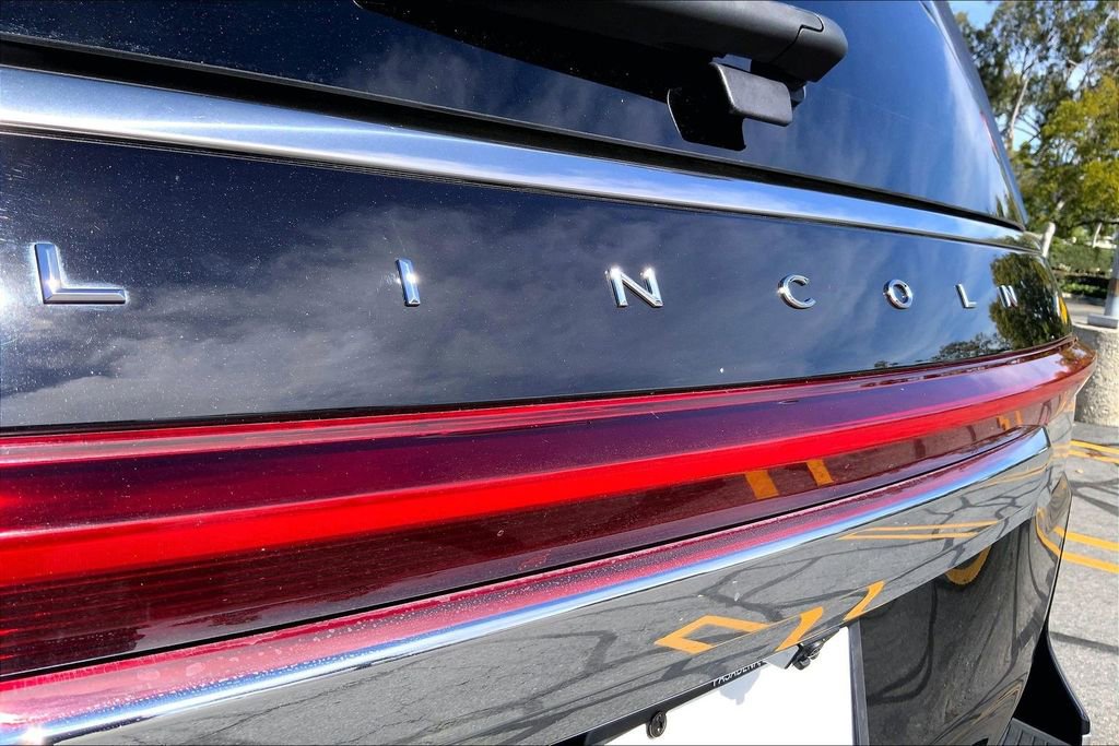Used 2023 Lincoln Navigator Reserve image 31