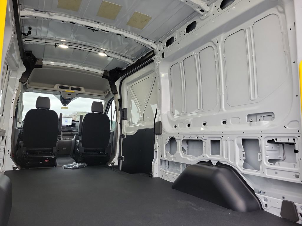 New 2026 Ford Transit 250 148 Medium Roof image 12
