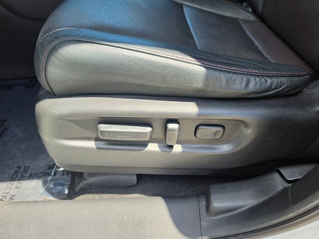 Used 2021 Honda Pilot Black Edition image 9