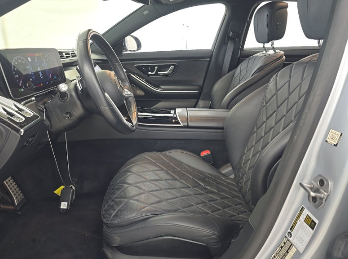 Used 2021 Mercedes-Benz S 580 4MATIC Sedan image 4