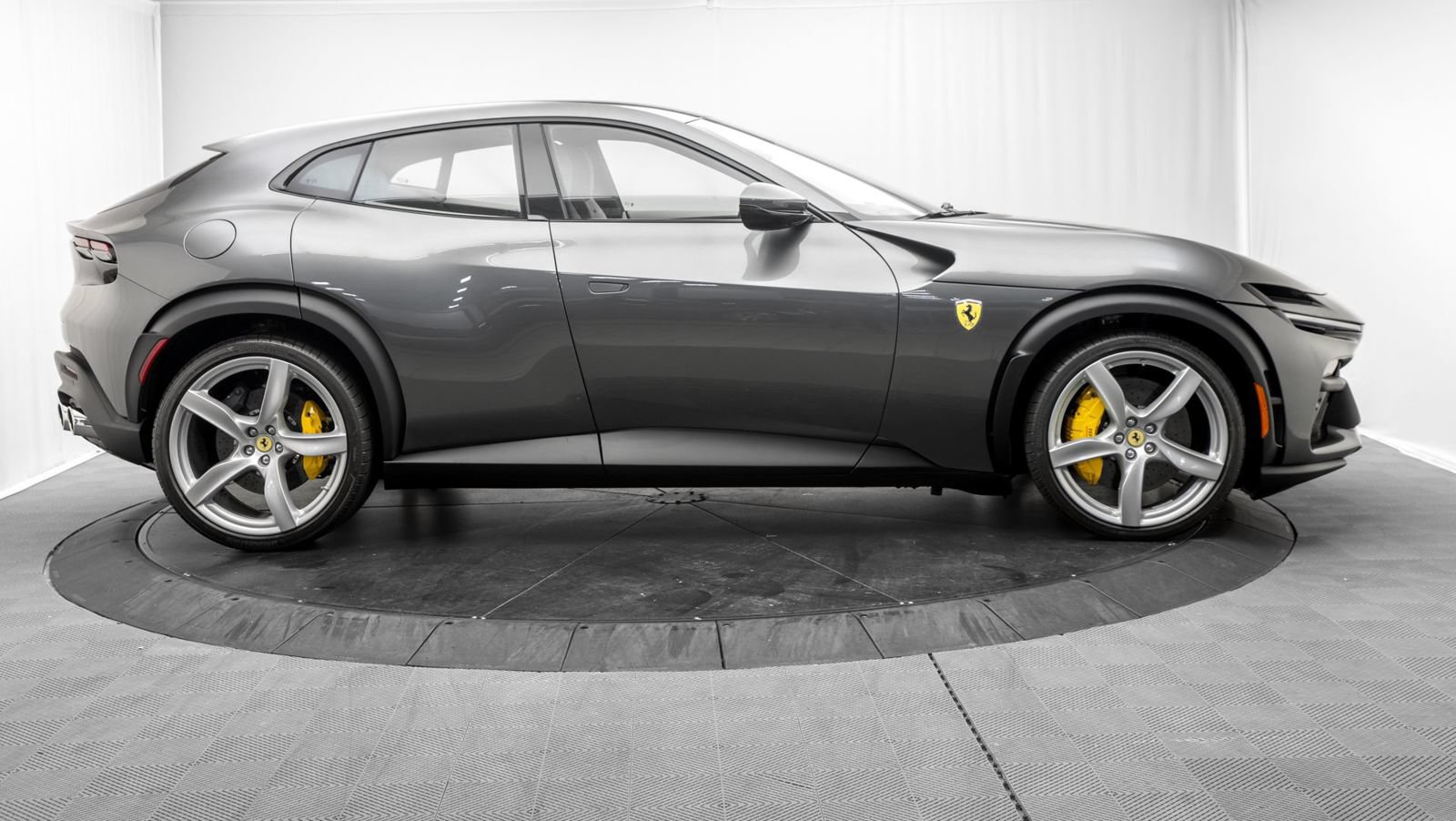 Used 2026 Ferrari Purosangue AWD/4WD image 10