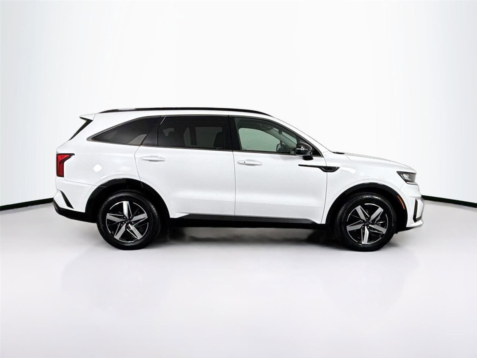 Used 2021 Kia Sorento S w/ Panoramic Sunroof Package FWD image 10