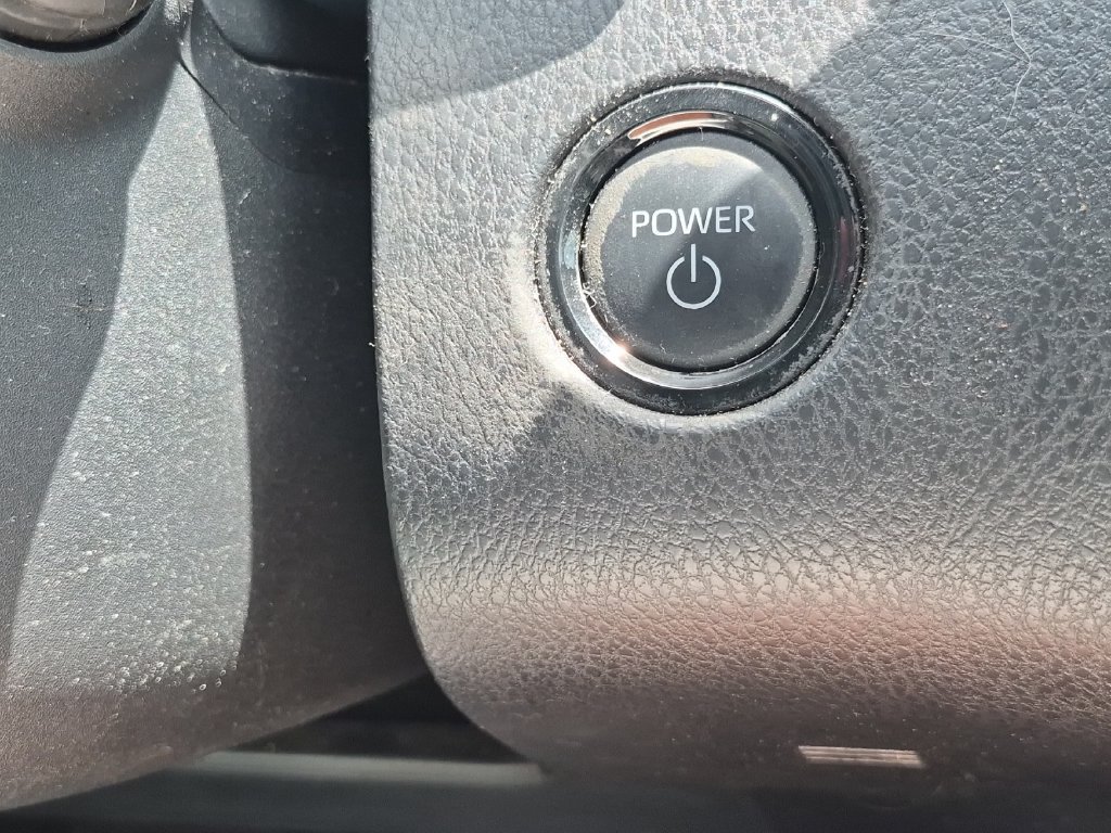 Used 2025 Toyota Camry SE FWD image 22