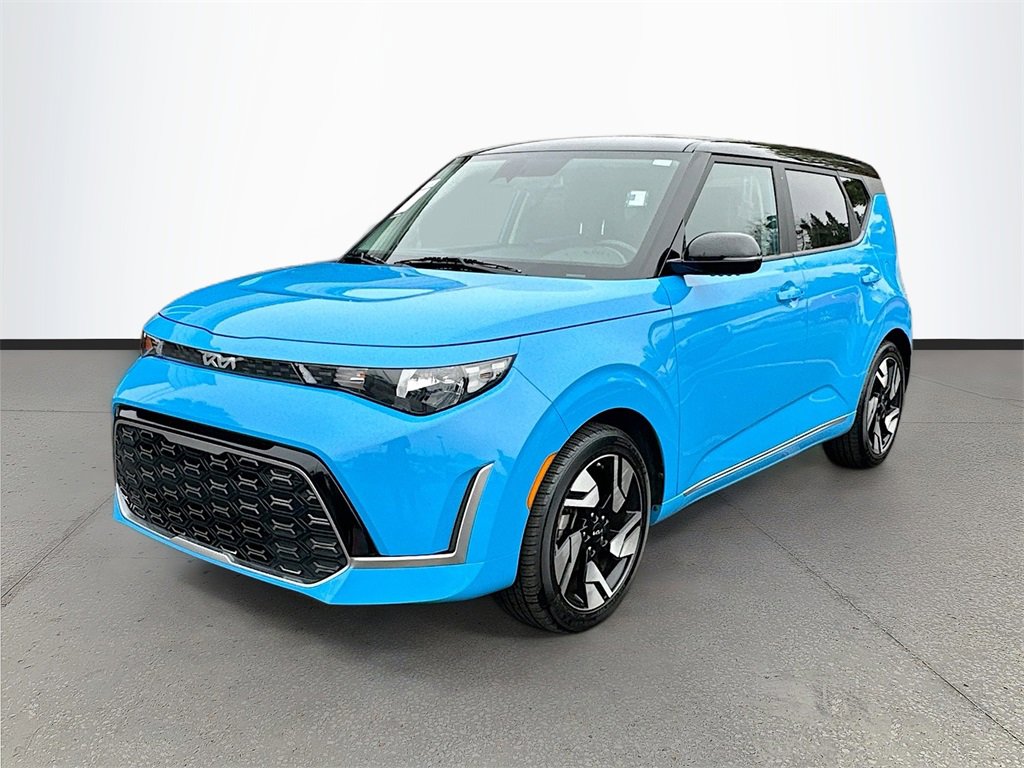 Certified 2023 Kia Soul GT-Line image 3