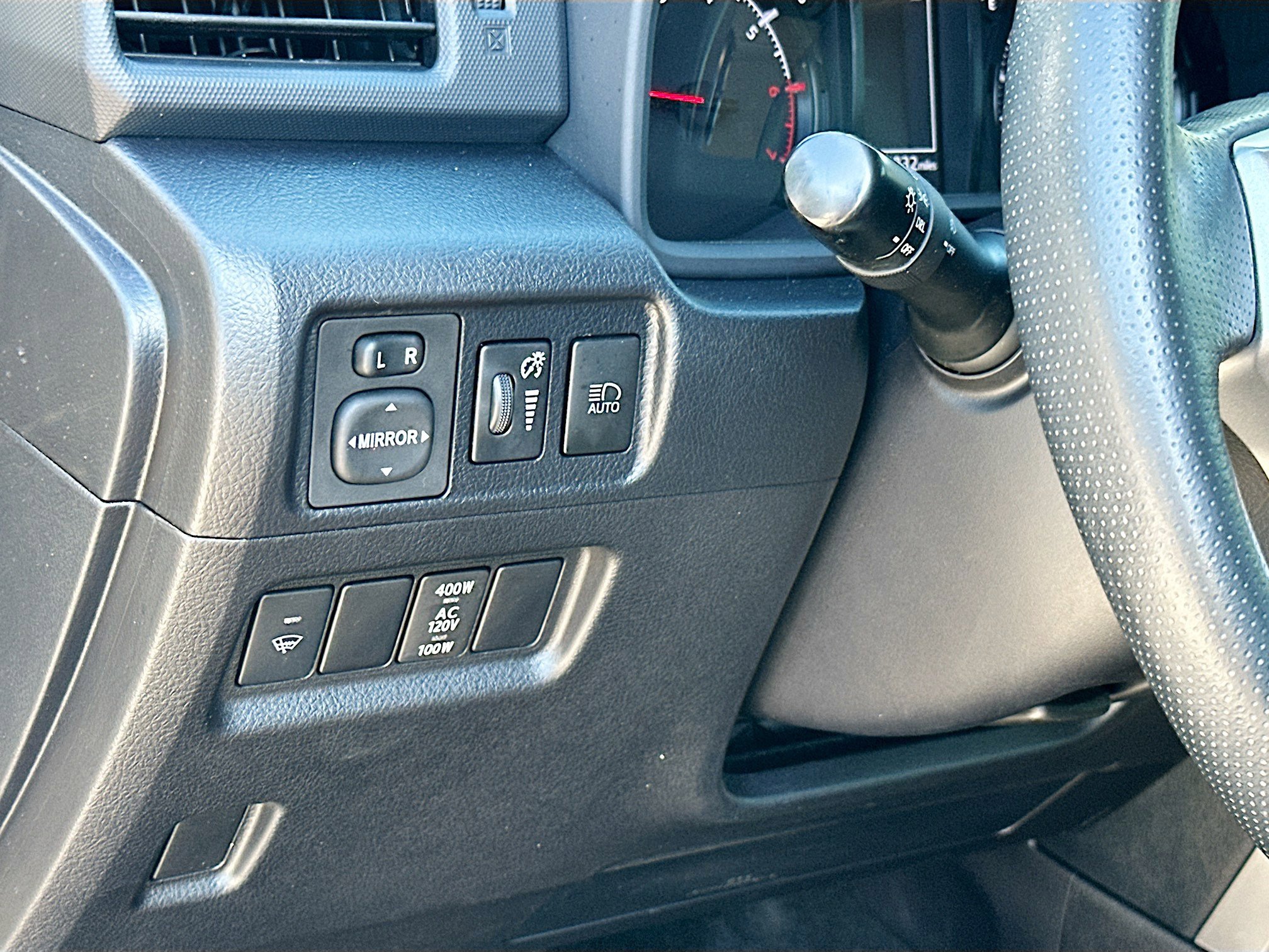 Used 2020 Toyota 4Runner SR5 image 10