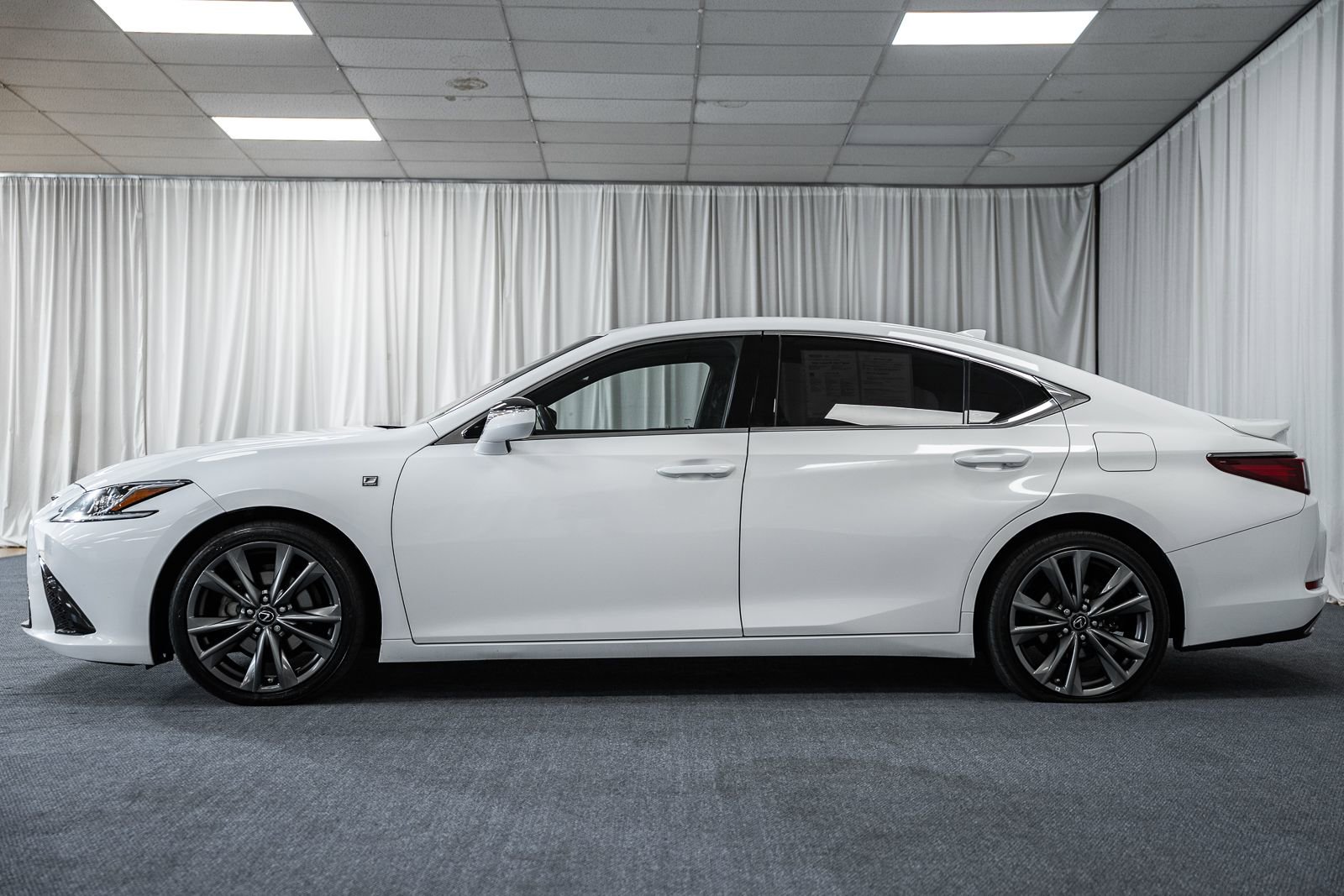 Used 2021 Lexus ES 350 F Sport w/ Accessory Package image 5