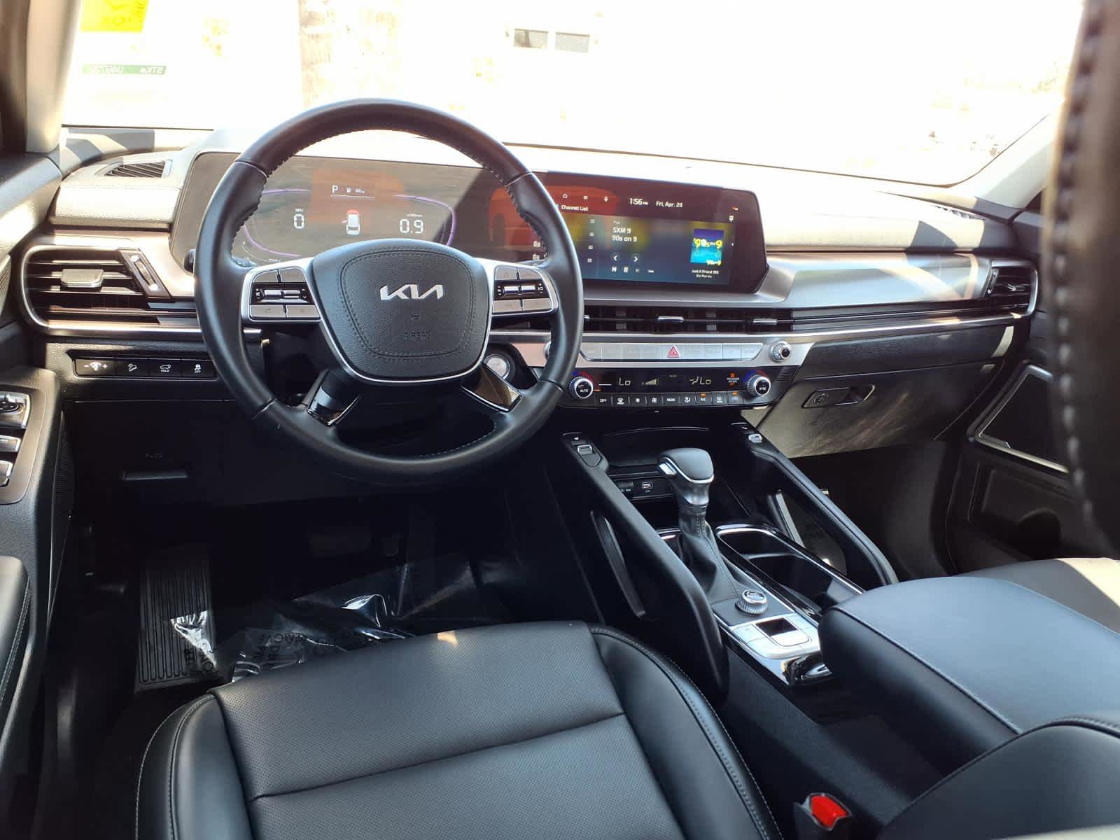 Used 2025 Kia Telluride S FWD image 7