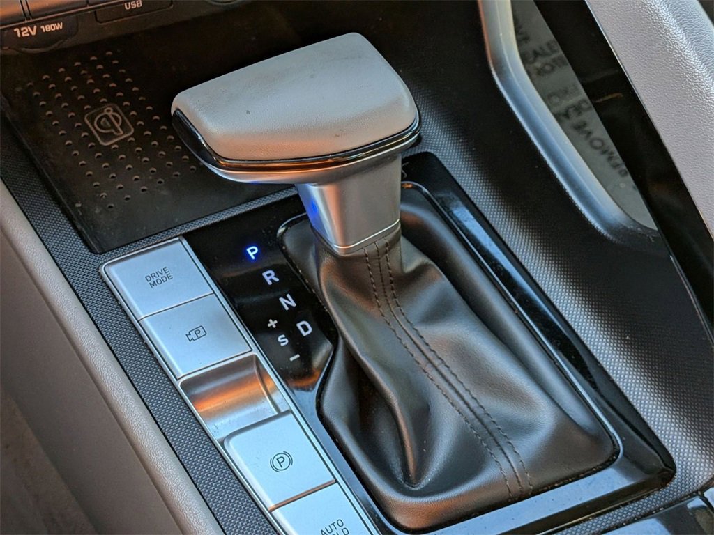 Used 2022 Hyundai Elantra SEL w/ Convenience Package image 17