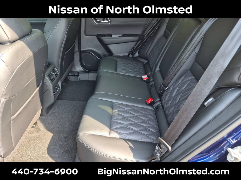 New 2026 Nissan Rogue Platinum w/ Platinum Premium Package AWD/4WD image 18