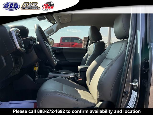 Used 2018 Toyota Tacoma SR5 AWD/4WD image 10