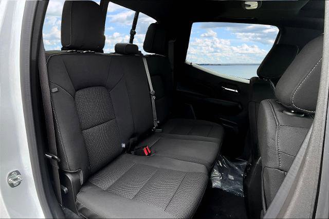 New 2026 GMC Canyon Elevation w/ Convenience Package image 9