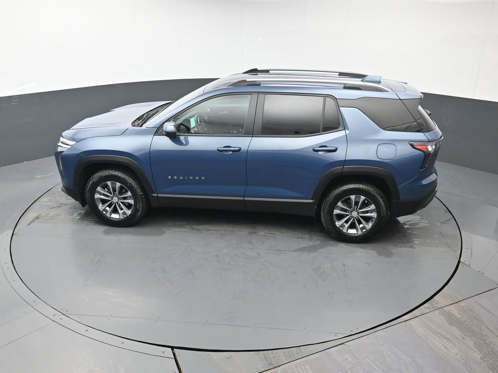 Used 2025 Chevrolet Equinox LT w/ Convenience Package II image 34