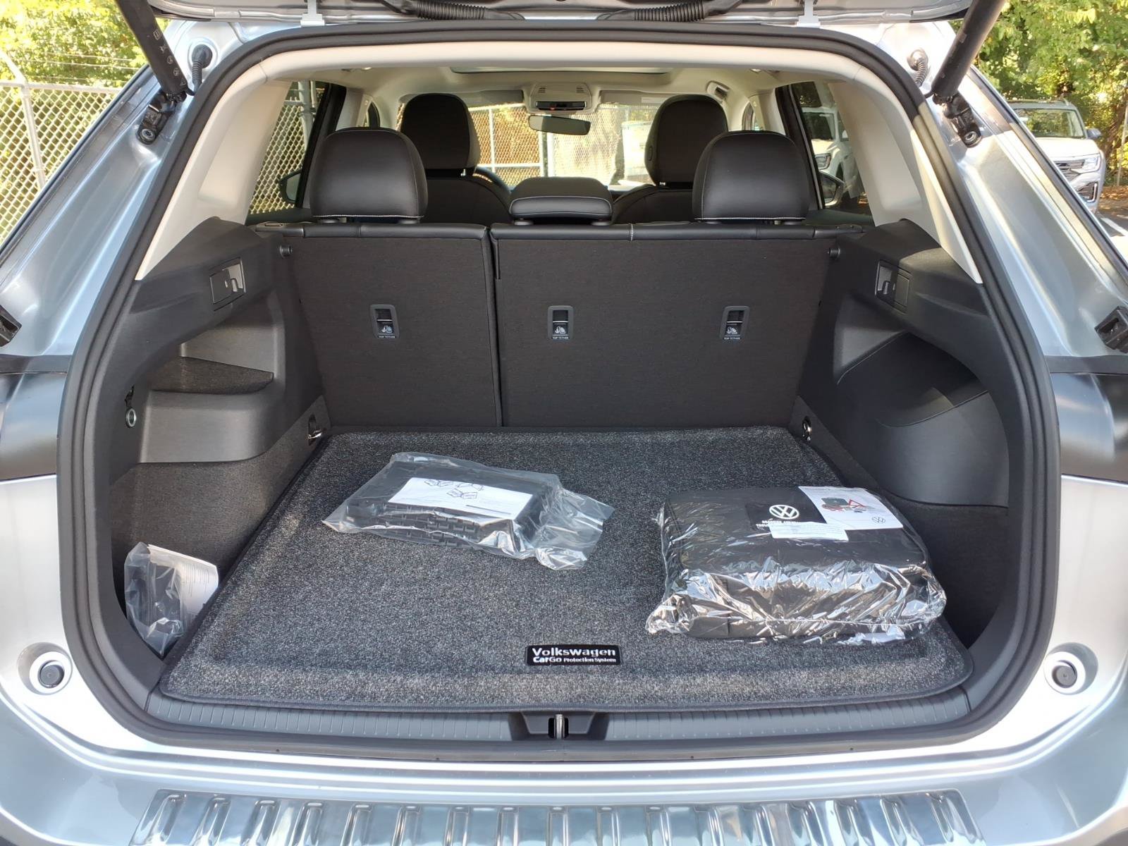 New 2026 Volkswagen Tiguan SE AWD/4WD image 10