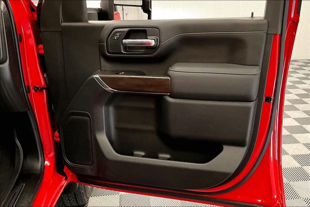 Used 2023 GMC Sierra 3500 SLT w/ SLT Convenience Package AWD/4WD image 23