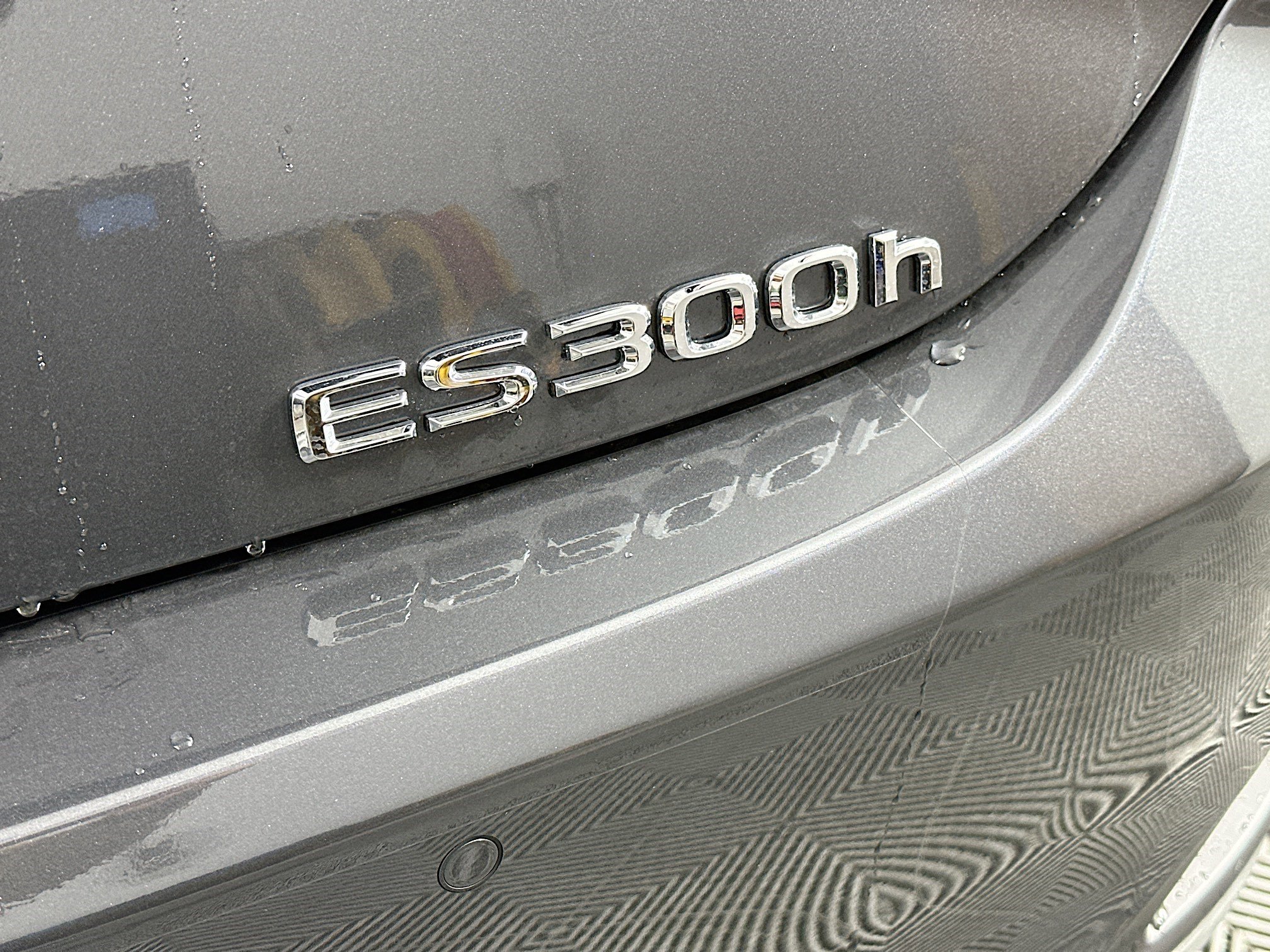 New 2025 Lexus ES 300h w/ Luxury Package image 29