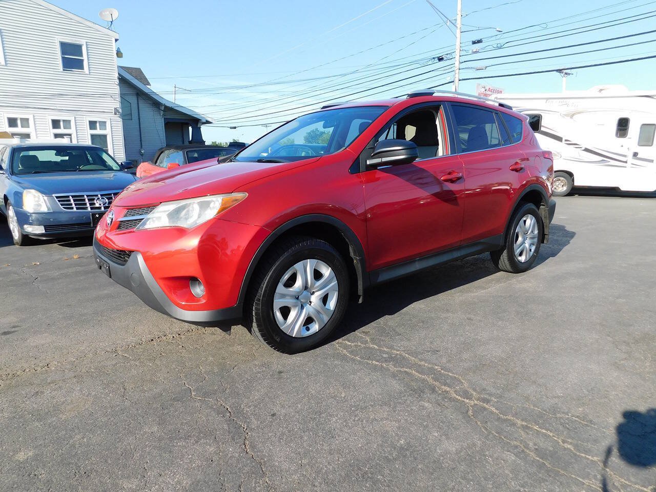 Used 2013 Toyota RAV4 LE AWD/4WD image 2