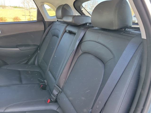 Used 2022 Hyundai Kona Limited image 10