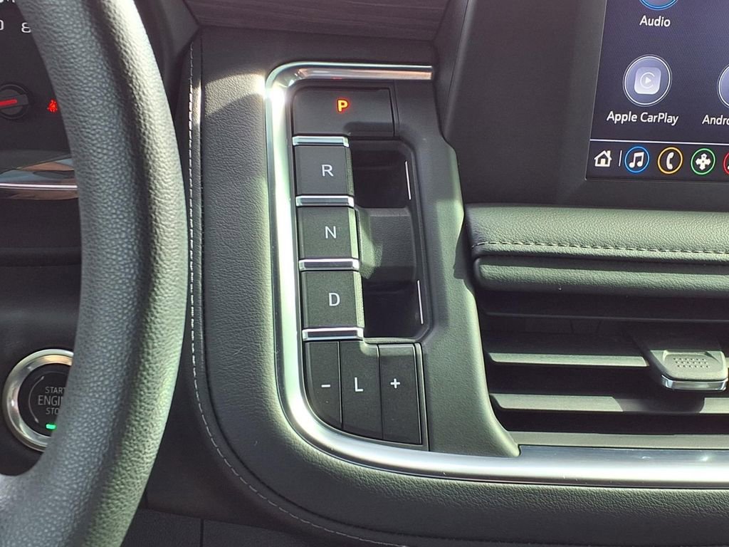 Used 2021 Chevrolet Suburban LS image 15