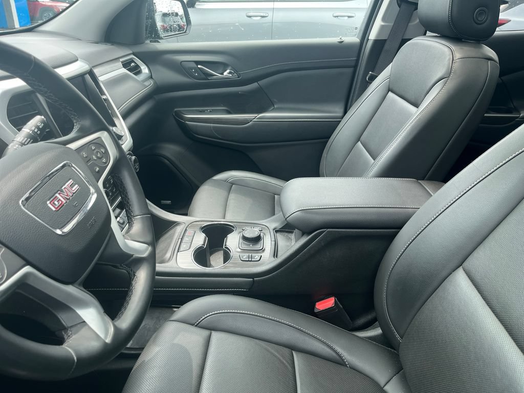 Used 2023 GMC Acadia SLT w/ Elevation Edition AWD/4WD image 9