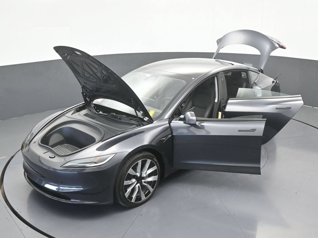 Used 2025 Tesla Model 3 Long Range RWD image 36
