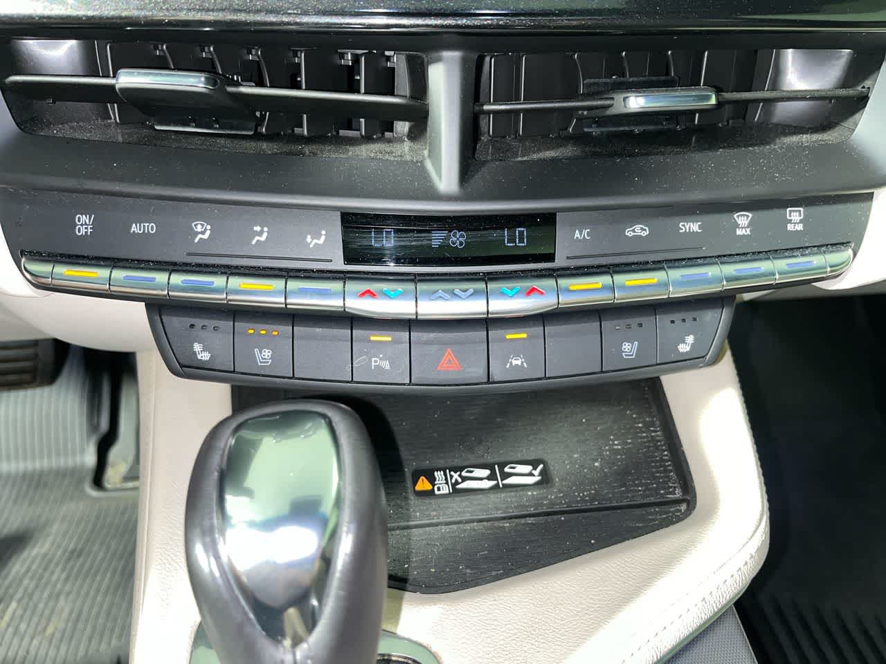Used 2022 Cadillac CT4 Premium Luxury AWD/4WD image 21